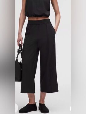 Lululemon Breezily Mid-Rise Cropped Pant